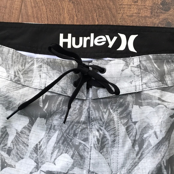 Hurley Beachside Gordon Men's 18.5" Walkshorts - Picture 3 of 5